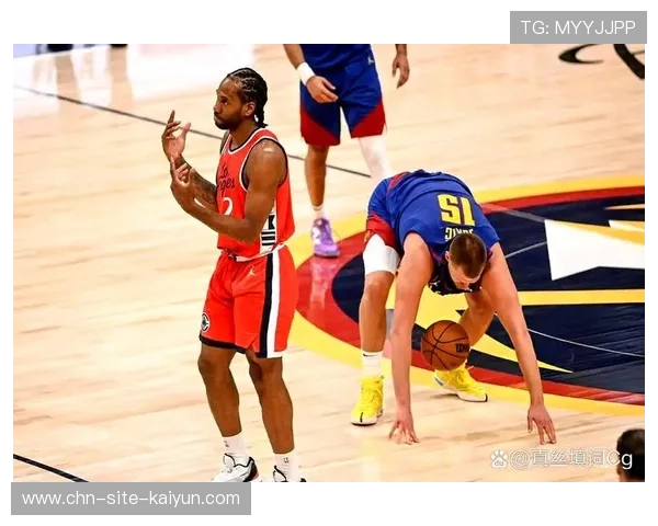 莱昂纳德出战成疑，快船客场之旅艰难