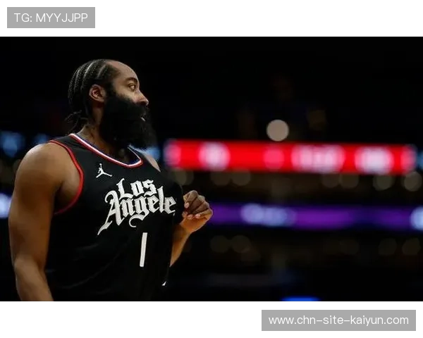 快船开启三连客最后一战，哈登单核带队挑战公牛主场。